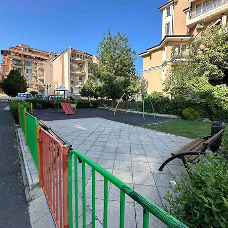 Apartment свети влас комплекс викторио Burgas City